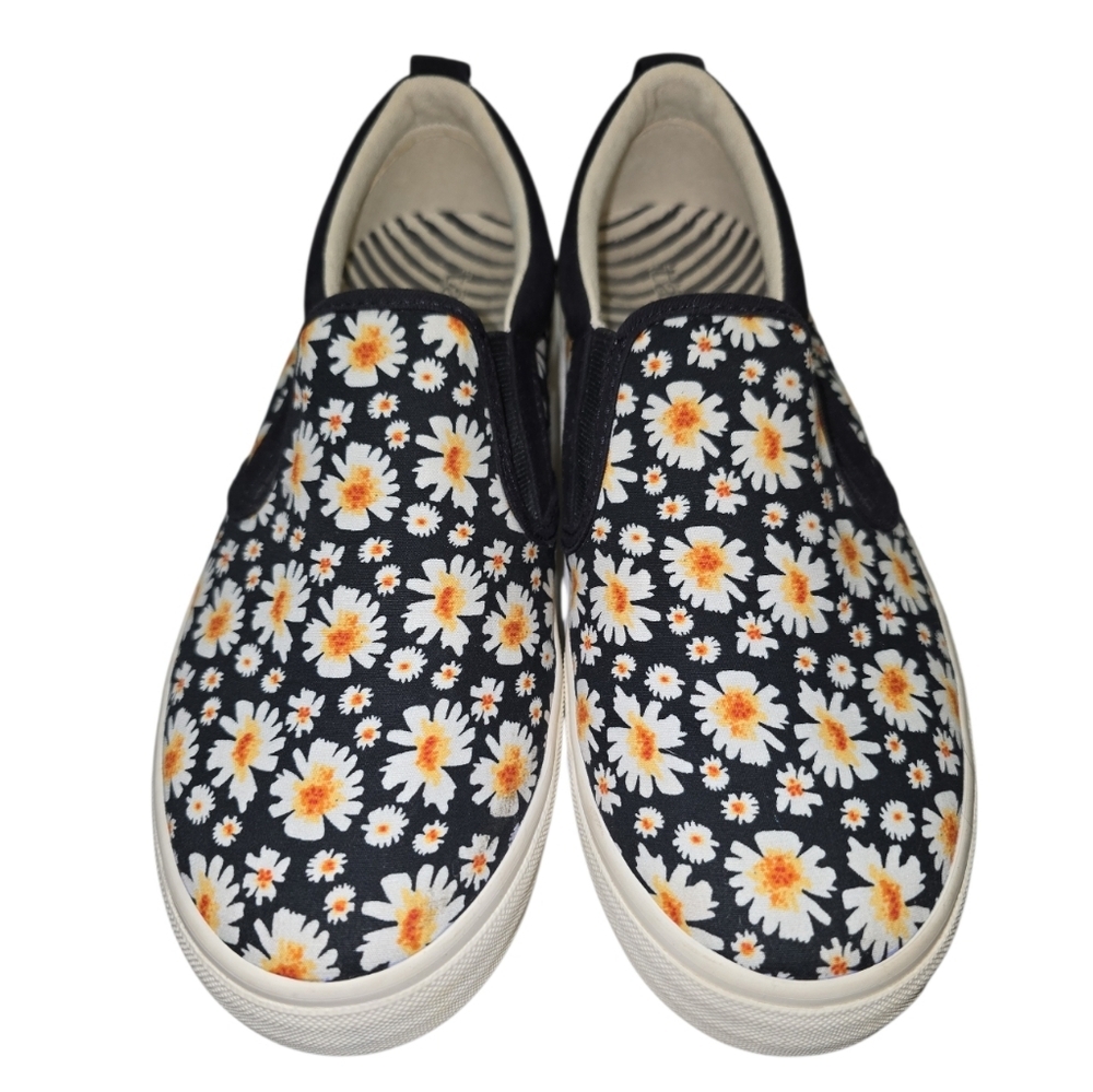 Taos Black Daisy Rubber Sole Slip-on Sneakers 7.5 Canvas Removable Footbed - Picture 2 of 8